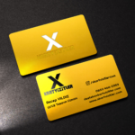 Fantazi Sarı Kartvizit – Lazer Kesim ve Parlak Siyah Yaldızlı Beyaz Ezme