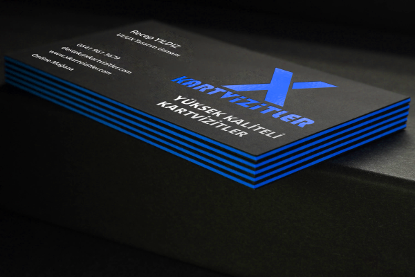 3katli-sivama-kartvizit-altin-ve-gumus-yaldizli-köşeleri-mavi-renk