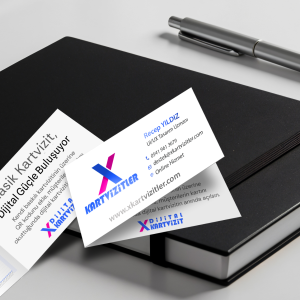 Katlanabilir Kartvizit | Kabartma Laklı - Mat Selefonlu